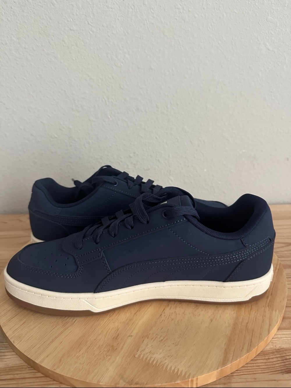 Puma Navy Blue and White Low-Top Sneakers - Picture 3 of 7
